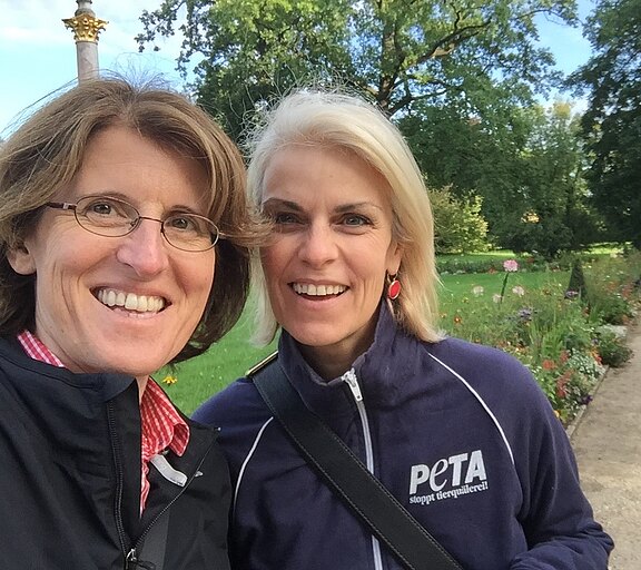 Diana Schmeling und Gudrun Nußbaumer